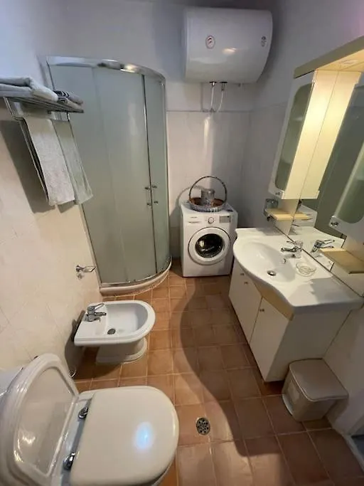 Albos Apartment Tirana