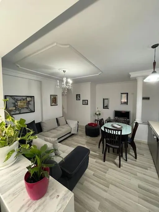 Albos Apartment Tirana